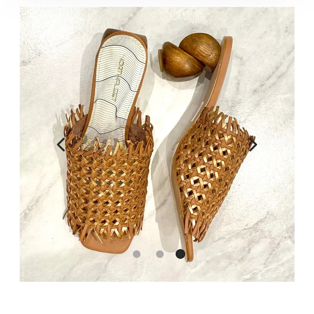 NORTHFLEET Clara Mule with Wooden Heel - Picture 2 of 12